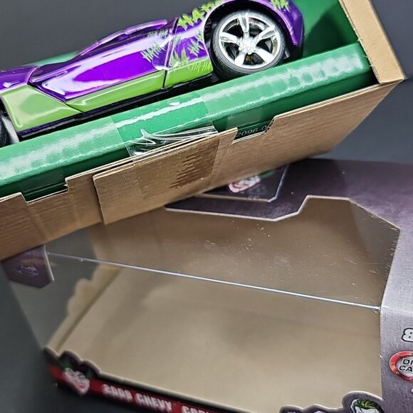 Jada 1/32 Joker 2009 Chevy Corvette Stingray Batman DC Comics Diecast CN - Picture 5 of 14